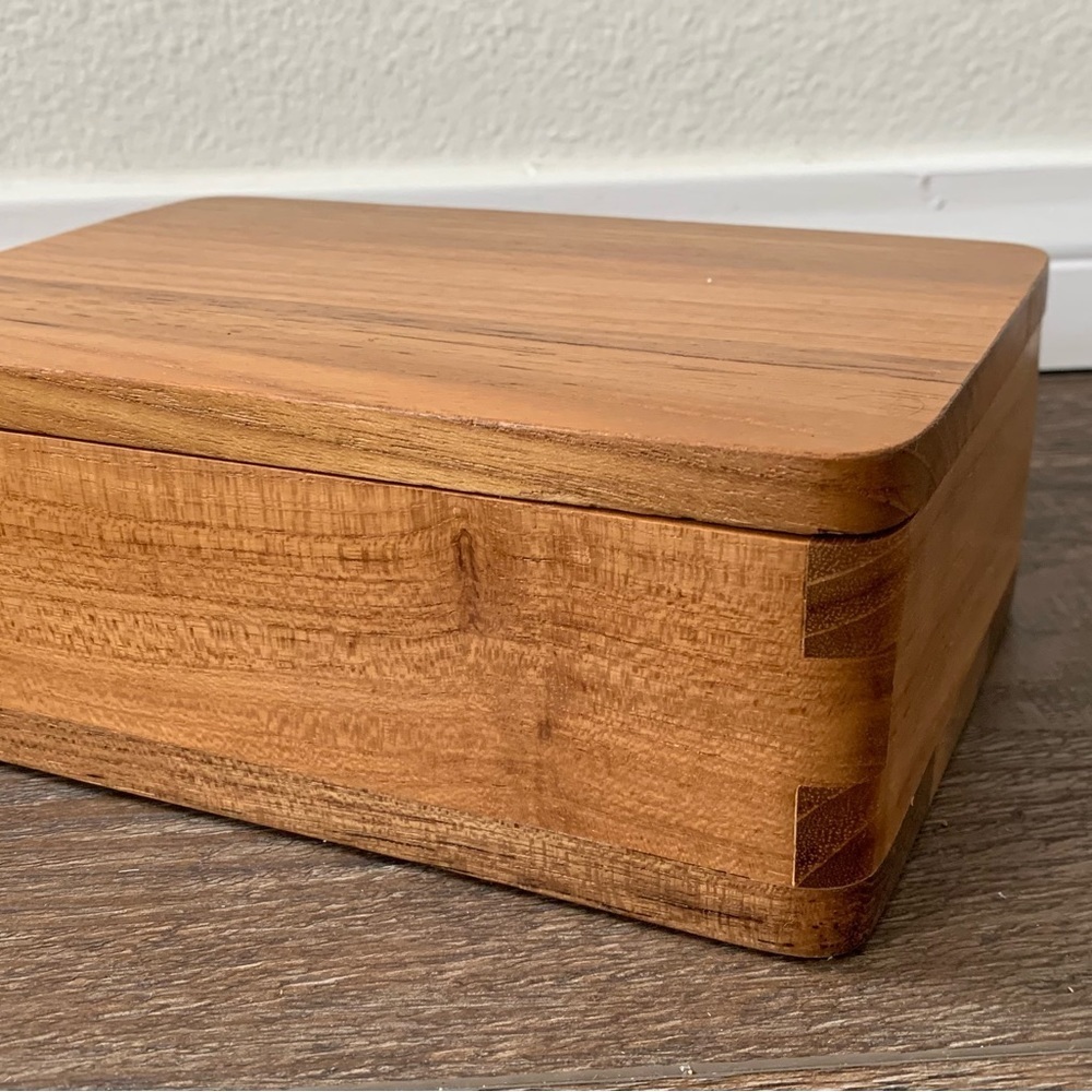 Wooden box